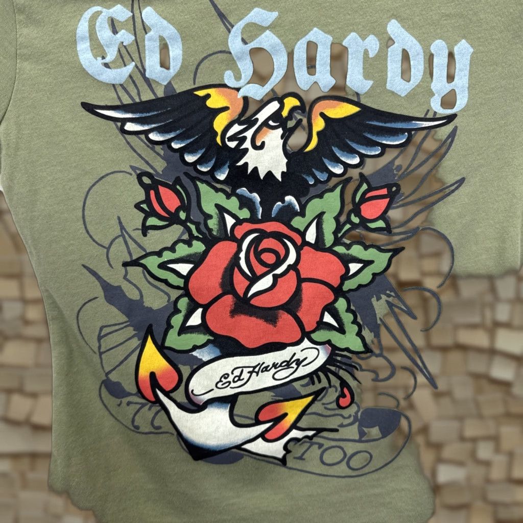Ed Hardy VINTAGE Ed Hardy Eagle Tattoo Graphic Y2K Army Green Don Ed Hardy Women’s Small T-Shirt Cropped Short Sleeve Slim Fit Crew Neck Size S / US 4 / IT 40 - 1 Thumbnail