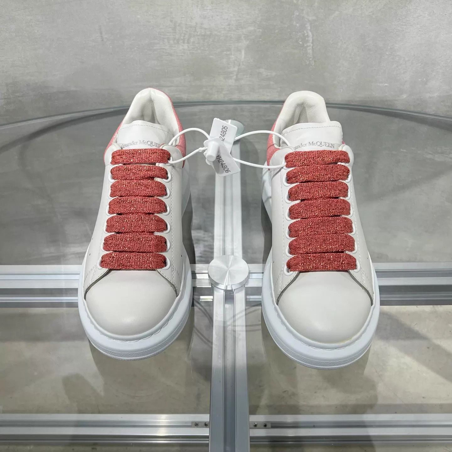 Alexander McQueen Alexander McQueen women's shimmer white sneakers 36 Size US 5.5 / IT 35.5 - 1 Thumbnail