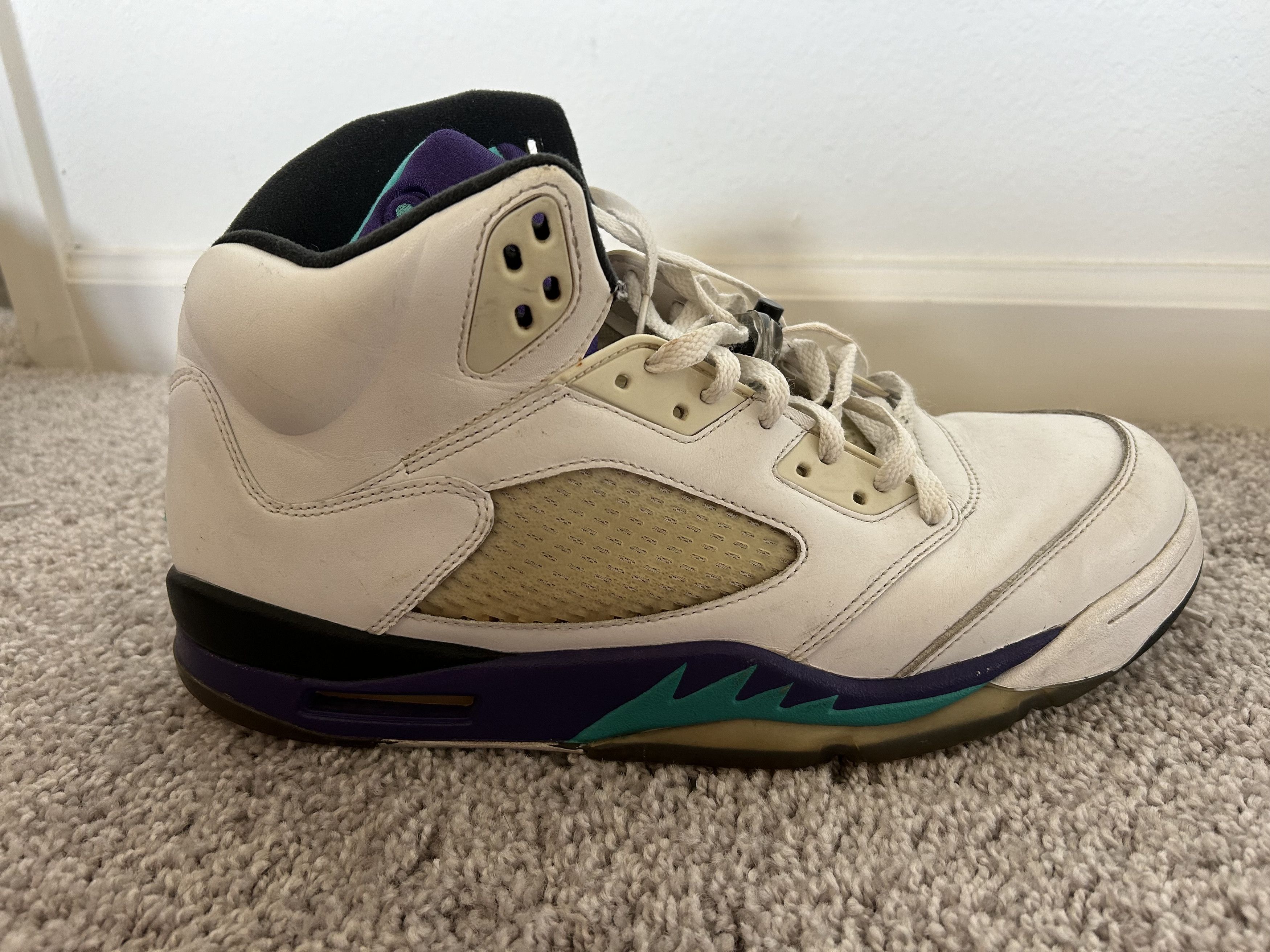Jordan Brand Air Jordan 5 Retro “Grape” 2013 Size US 13 / EU 46 - 6 Thumbnail