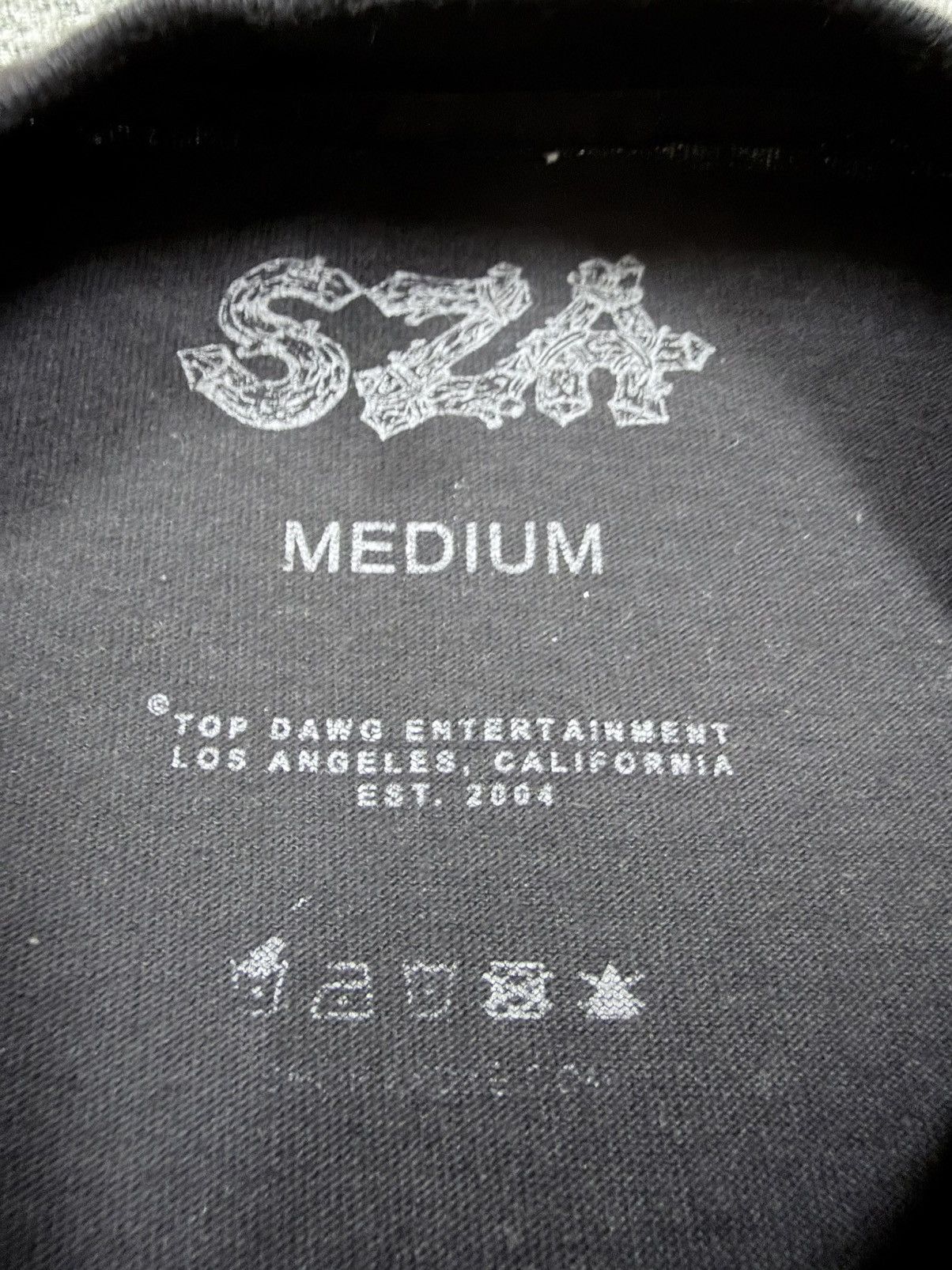 Top Dawg Entertainment Sza Sos Glow In The Dark The Dog Entertainment Tee Size US M / EU 48-50 / 2 - 14 Thumbnail