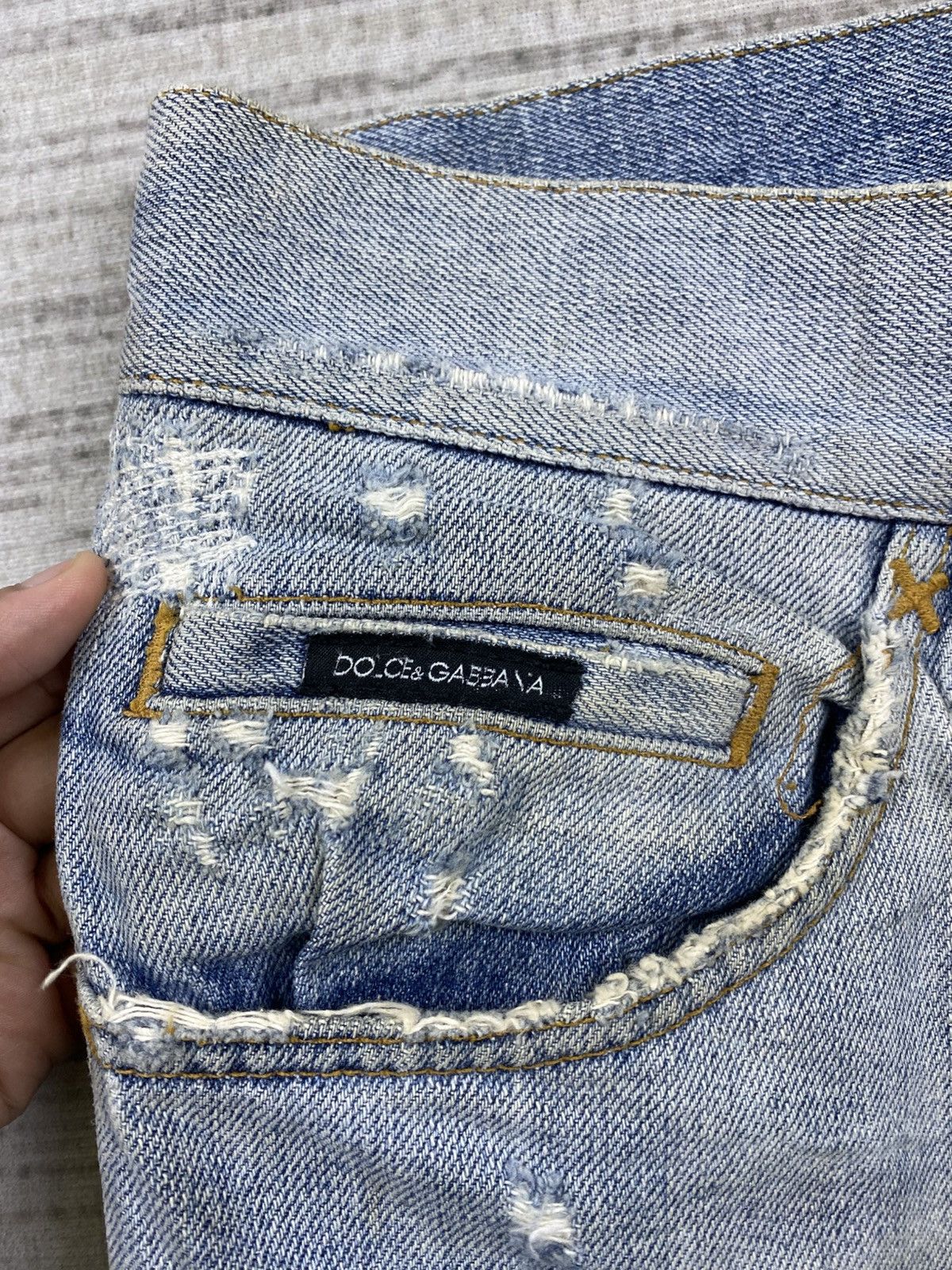 Dolce & Gabbana Vintage Dolce & Gabbana 14 Classic Distressed Denim Jeans Size US 32 / EU 48 - 12 Thumbnail
