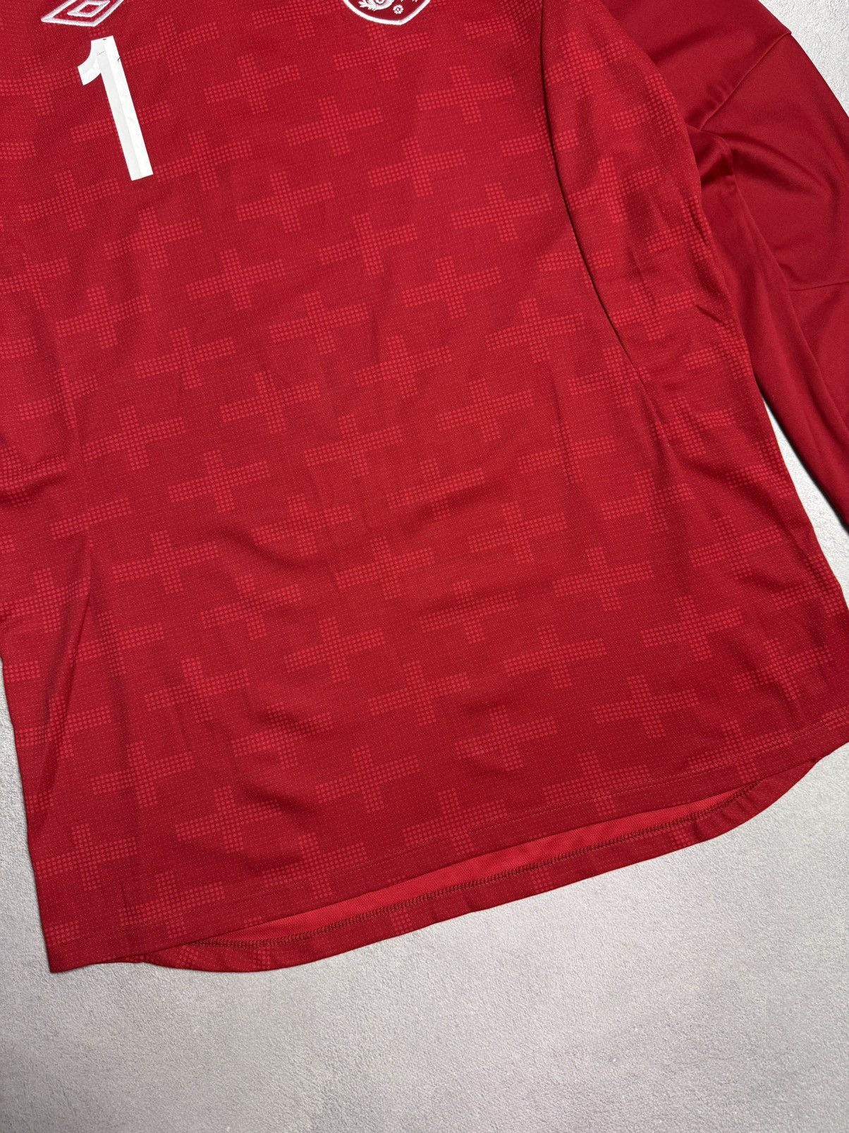 Umbro England 2012 2013 Goalkeeper Shirt Jersey Umbro #1 Hart Size US L / EU 52-54 / 3 - 4 Thumbnail