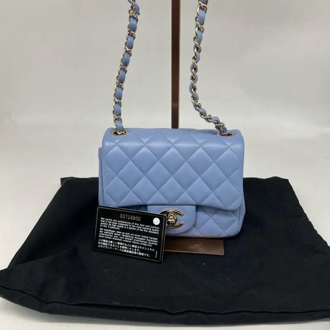 Chanel Pre-loved Bag Very good condition Size ONE SIZE - 1 Thumbnail
