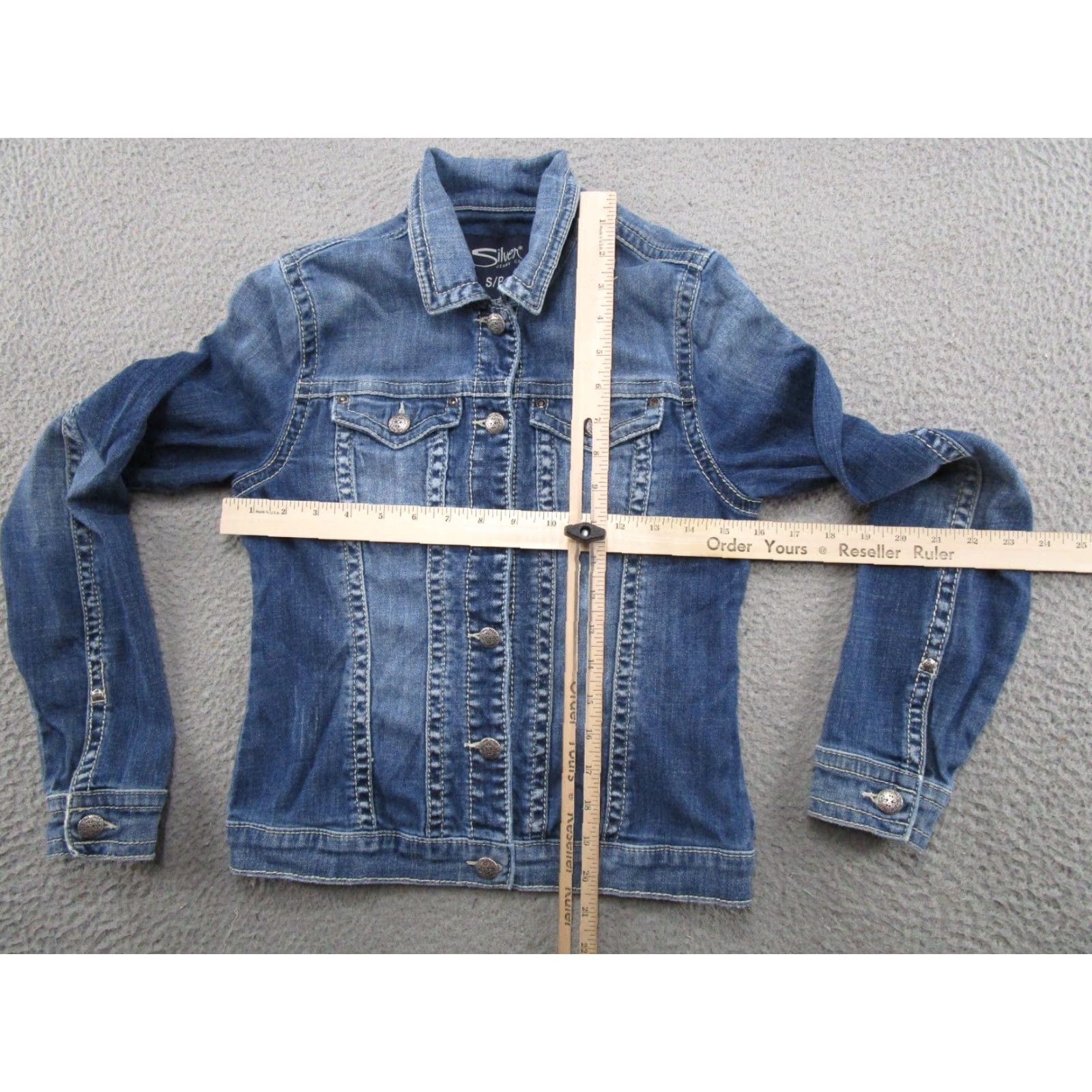 Vintage Silver Jeans Co Denim Jacket Womens Size S Regular Small Blue Trucker Button Up Casual Basic Jacket Size 28" / US 6 / IT 42 - 4 Thumbnail