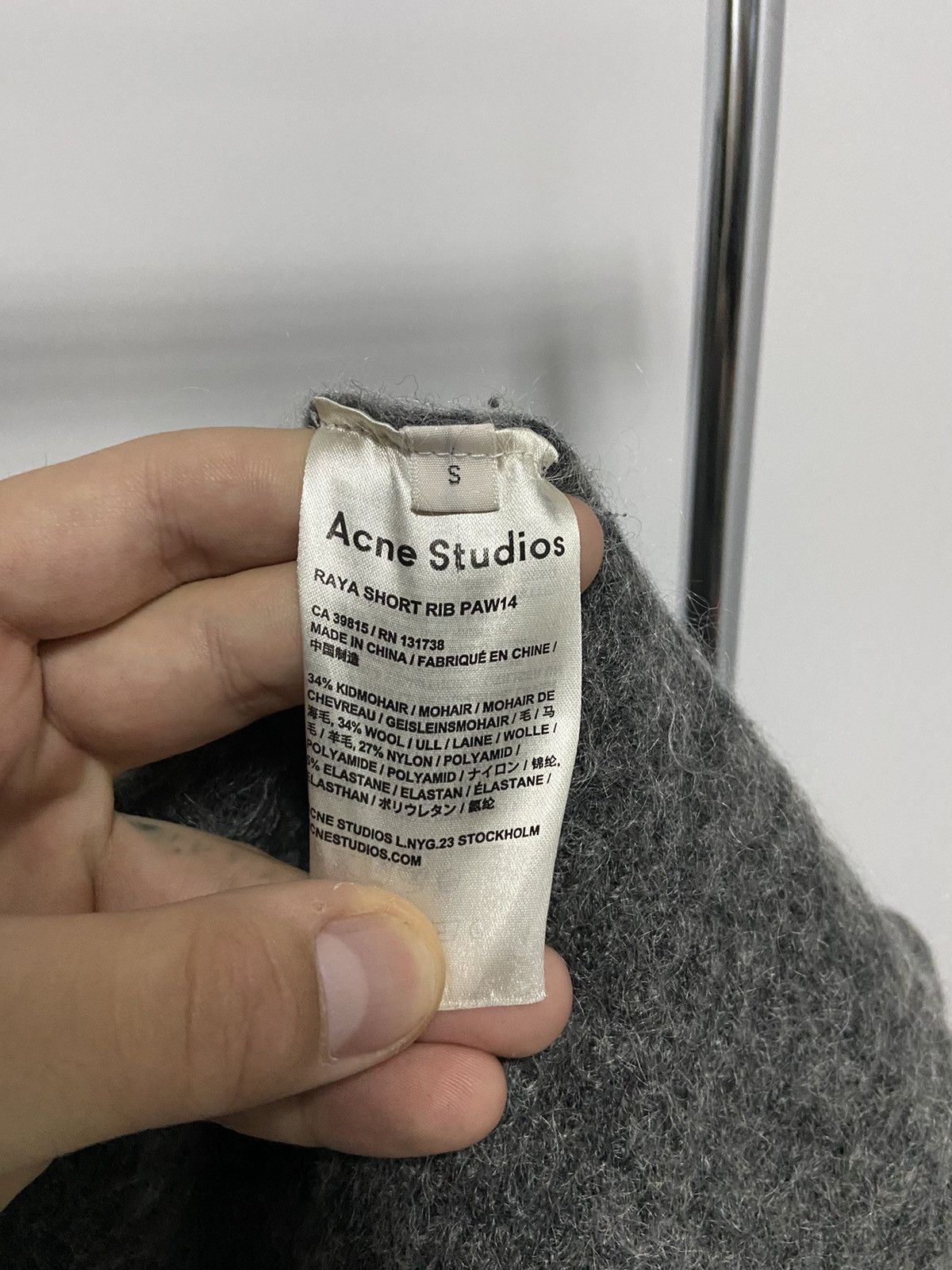 Acne Studios × Vintage Acne studios cardigan wool raya short rib paw14 vintage Size US S / EU 44-46 / 1 - 11 Thumbnail