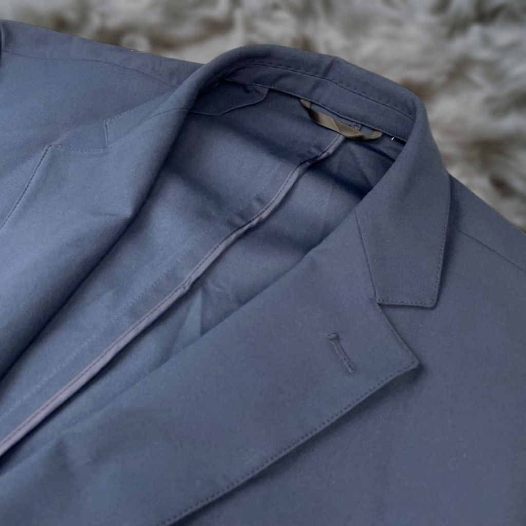 Vintage Sene Blazer Jacket Navy Blue 48R Regular 2-Button 100% Polyester Men’s Jacket Slim Notch Lapel Size 48R - 1 Thumbnail