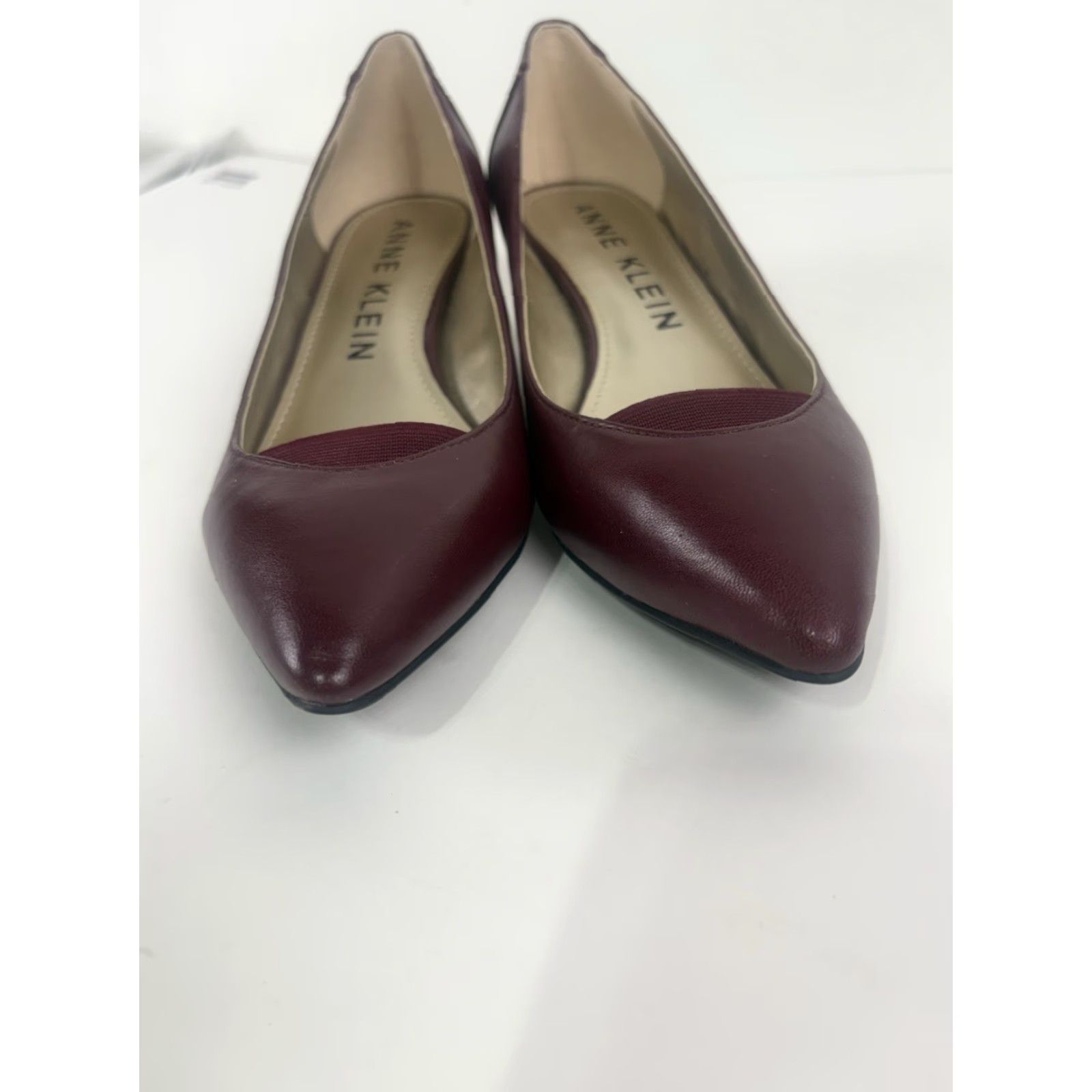 Anne Klein Anne Klein Iflex Marchino Burgandy Pointed Toe Kitten Heels Womens Size 8M Shoes Pump Band City Going Out Workwear Size US 8 / IT 38 - 3 Thumbnail