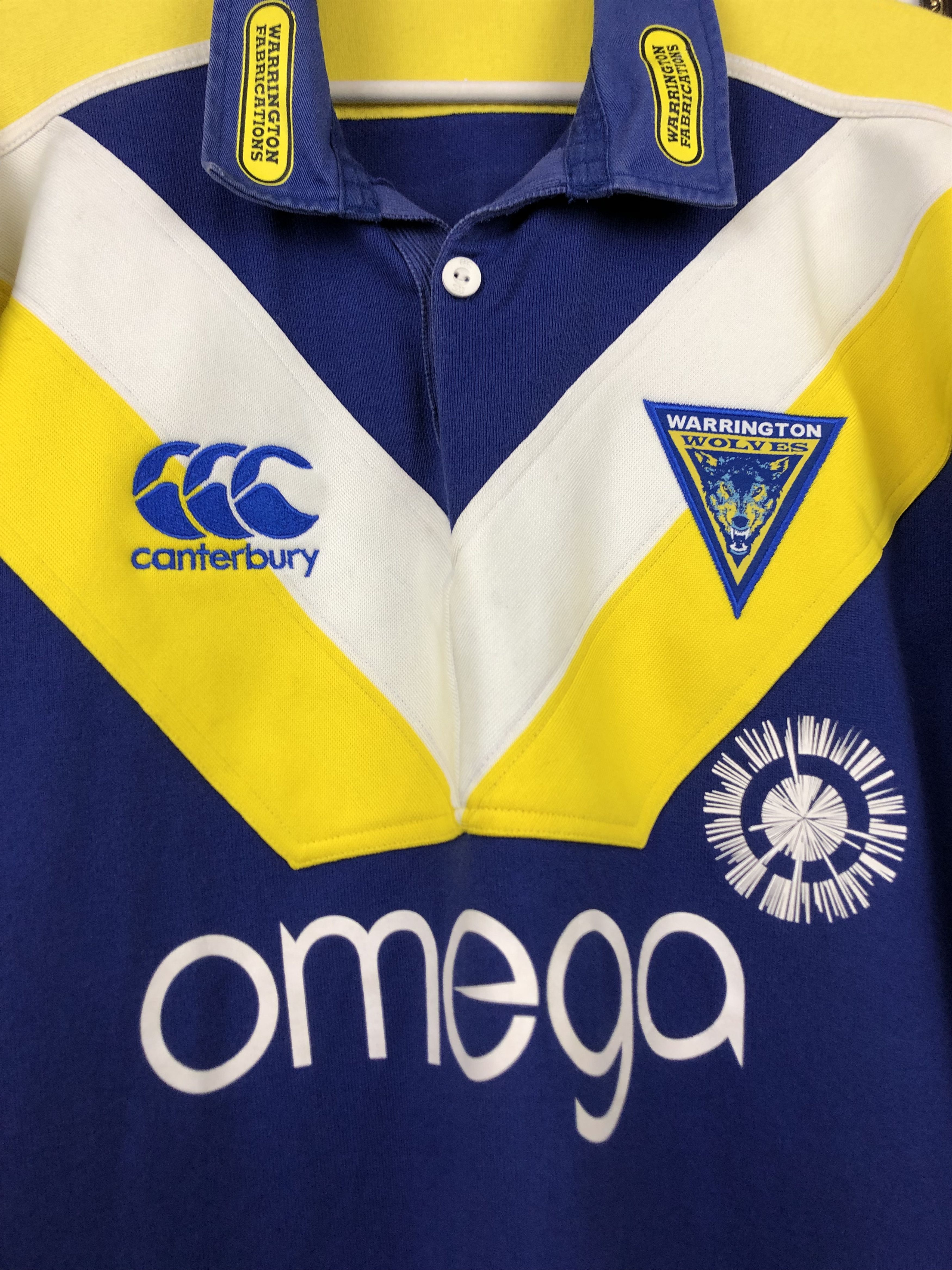 Canterbury of New Zealand Vintage 90's Canterbury Warrington Wolves Rugby Shirt Jersey Size US L / EU 52-54 / 3 - 3 Thumbnail