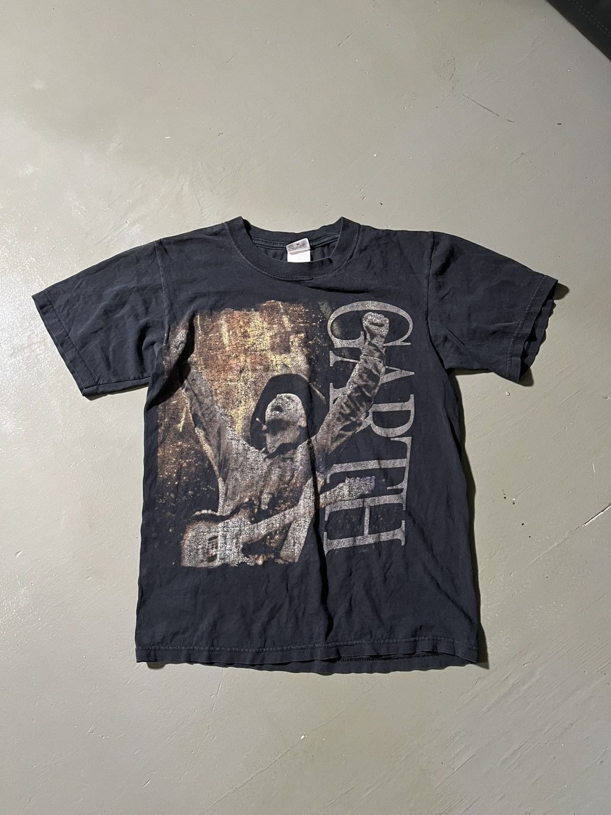Other 2007 Garth Brooks “One Artist One City” tour t-shirt Size US S / EU 44-46 / 1 - 1 Thumbnail