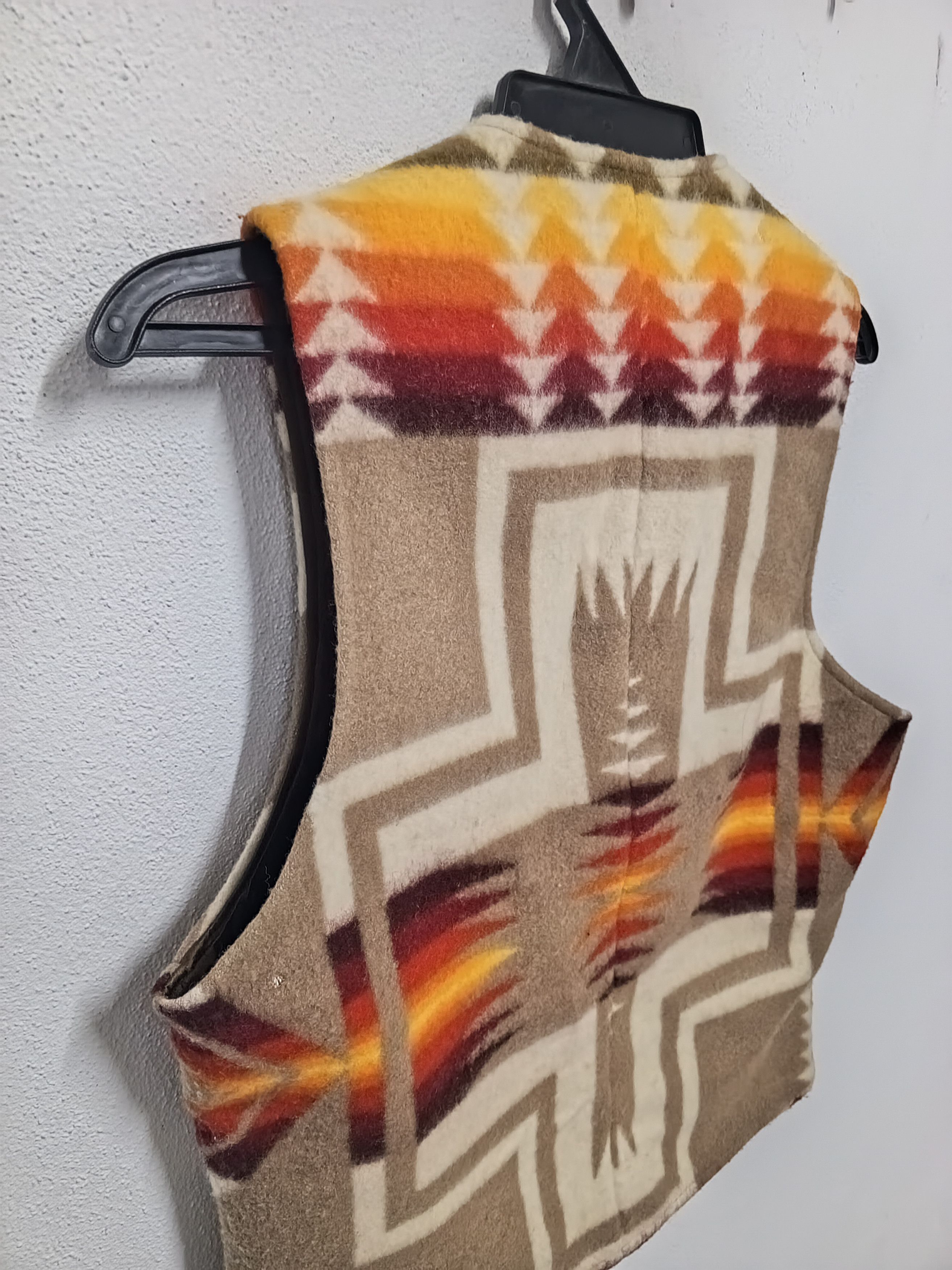 Pendleton 🔥 RARE🔥VINTAGE WOOL PENDLETON WOOLEN MILLS Size US M / EU 48-50 / 2 - 7 Thumbnail