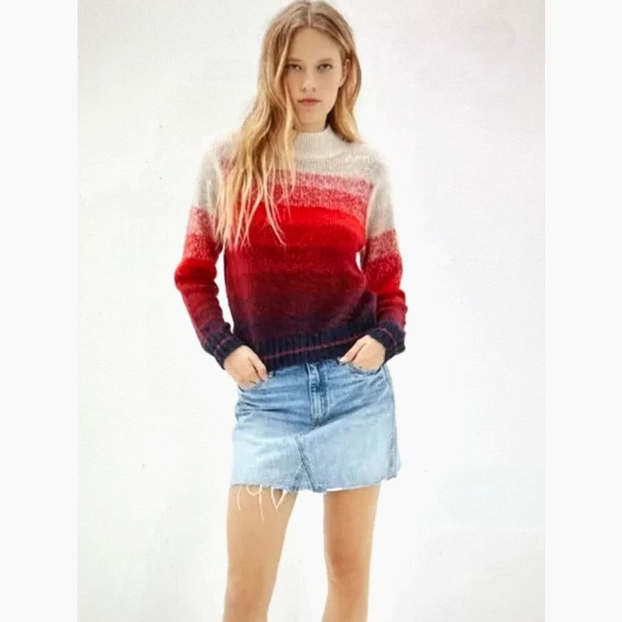 American Eagle Outfitters Red Ombre Mock Neck Soft American Eagle Outfitters Sweater M Size M / US 6-8 / IT 42-44 - 2 Thumbnail