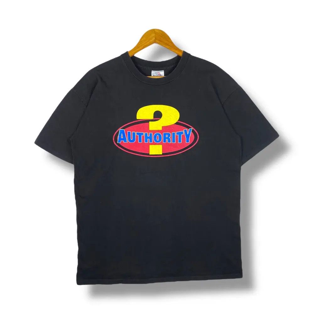 Vintage Vintage 90's AUTHORITY? Skate Streetwear Graphic Tee Shirt Size US L / EU 52-54 / 3 - 1 Thumbnail