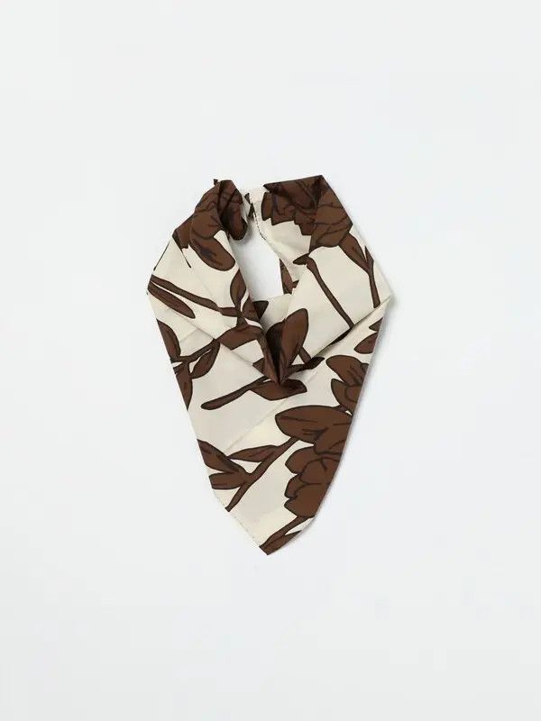 Brunello Cucinelli o1w1db10825 Size: OS/ Scarf in Open White Size ONE SIZE - 2 Thumbnail