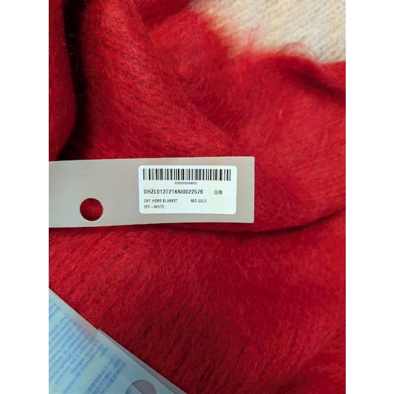 Off-White o1rshd1 Size: OS / CNY Home Blanket in Red Gold Size ONE SIZE - 19 Thumbnail
