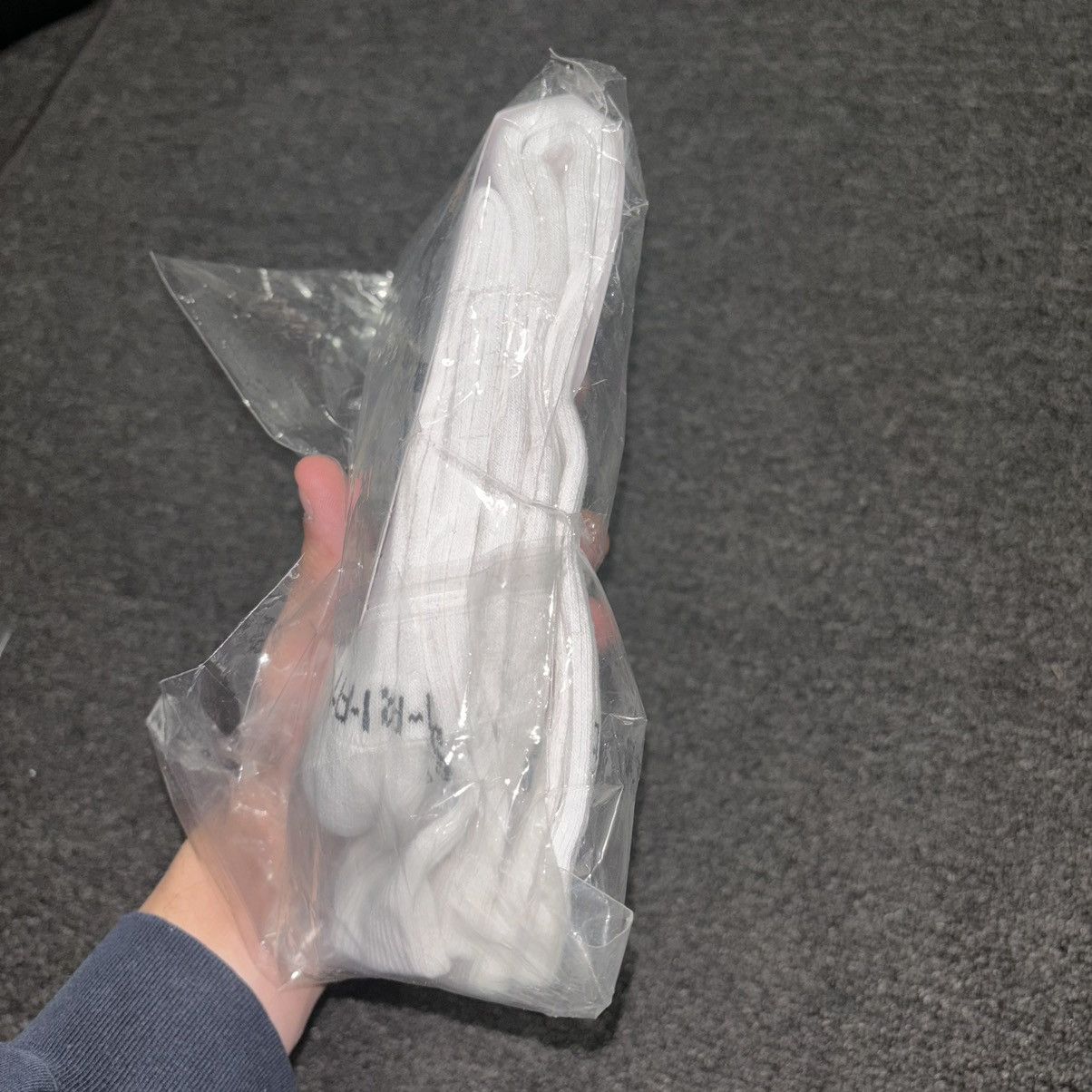 Jordan Brand × Supreme Supreme Jordan Crew Socks 1 SINGLE PAIR Medium White Jumpman Size ONE SIZE - 3 Thumbnail