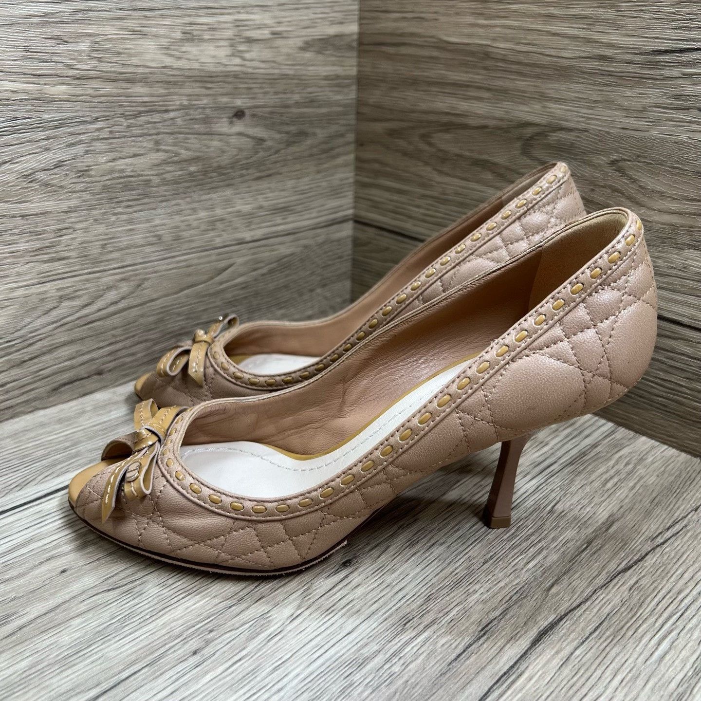 Dior Dior Plaid Lowtop Sneakers us_6-5 Women Size US 6.5 / IT 36.5 - 1 Thumbnail