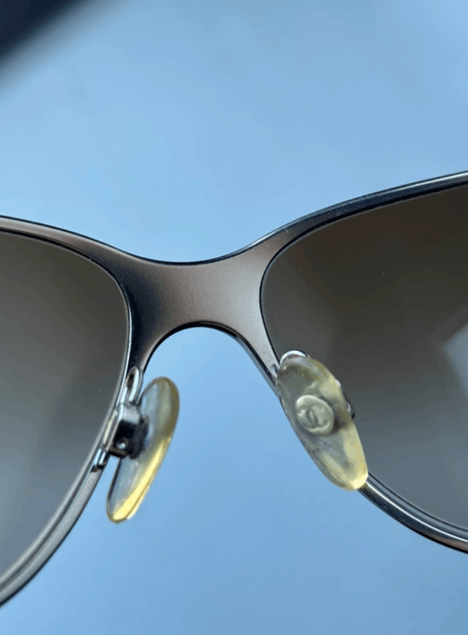 Chanel × Vintage CHANEL Sunglasses Rhinestone Logo Metal Frame Vintage 4149 Size ONE SIZE - 7 Thumbnail