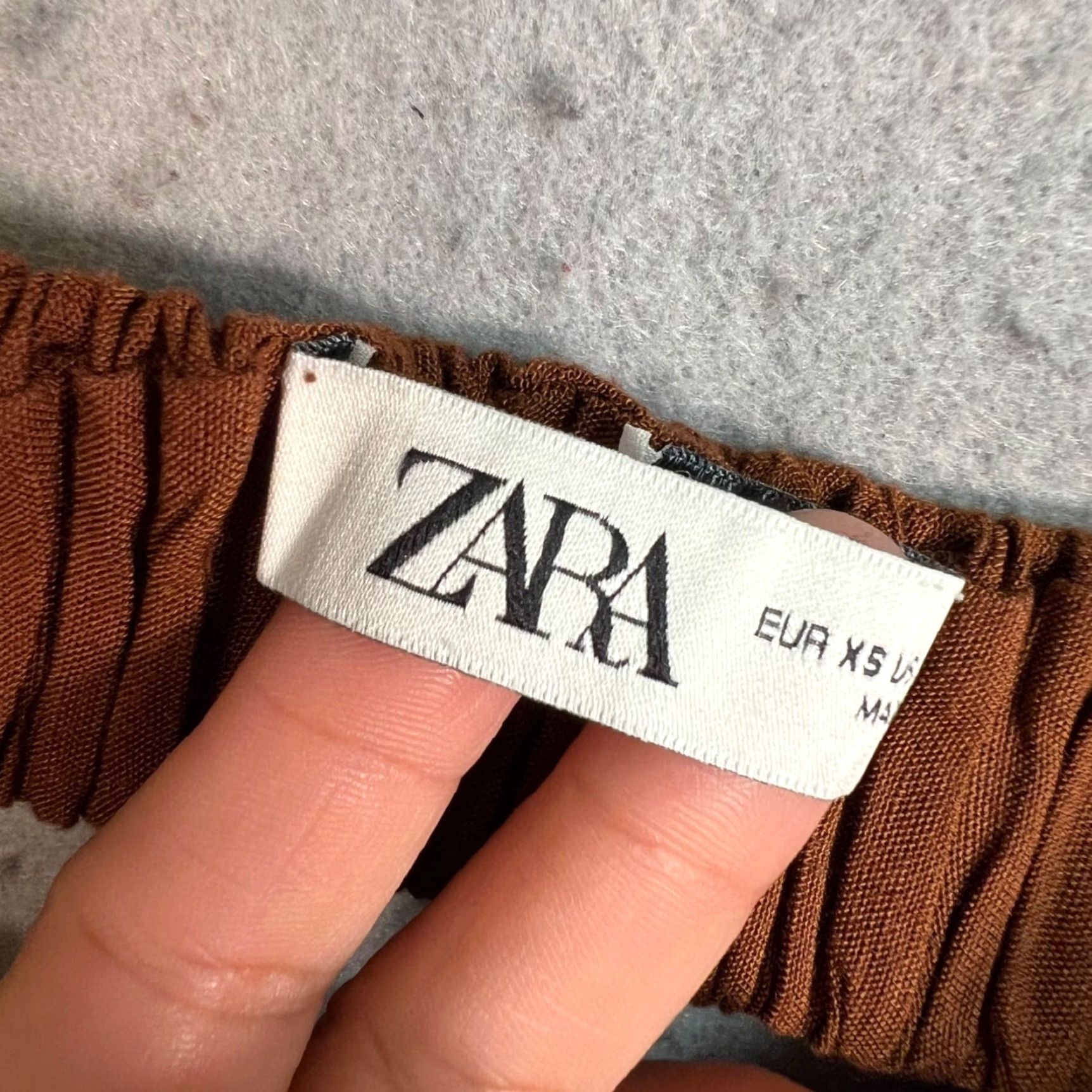 Zara Zara Brown Cotton Sleeveless Cropped Top W/ Wide Straps Womens XS Size Cropped Top Cotton Brown Sleeveless Zara Womens XS Size XS / US 0-2 / IT 36-38 - 3 Thumbnail