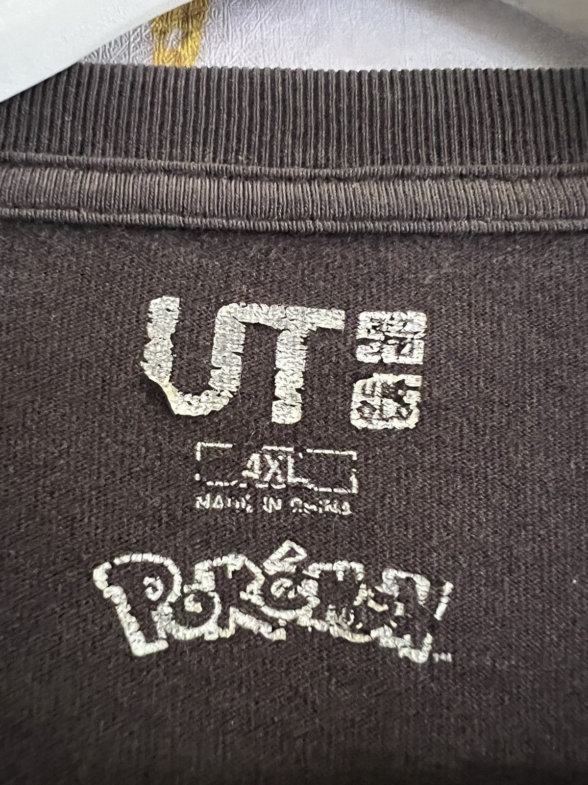 Pokemon × Uniqlo Pokémon Graphic T-Shirt Official Nintendo Anime Streetwear Size US XXL / EU 58 / 5 - 7 Thumbnail