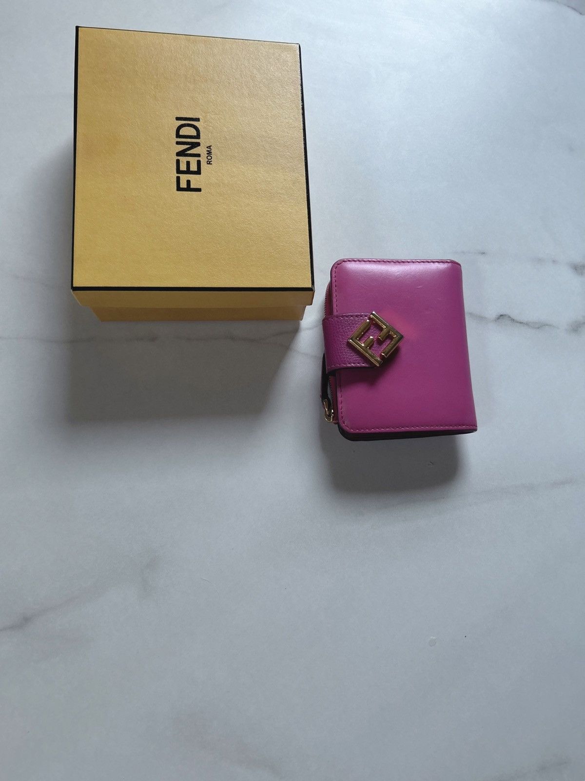 Fendi FENDI From Isetan Shinjuku Tokyo Size ONE SIZE - 2 Thumbnail
