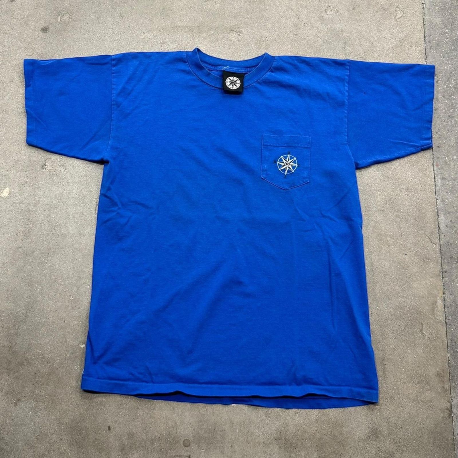 Vintage Vintage 90s ski tee Size US XL / EU 56 / 4 - 2 Thumbnail
