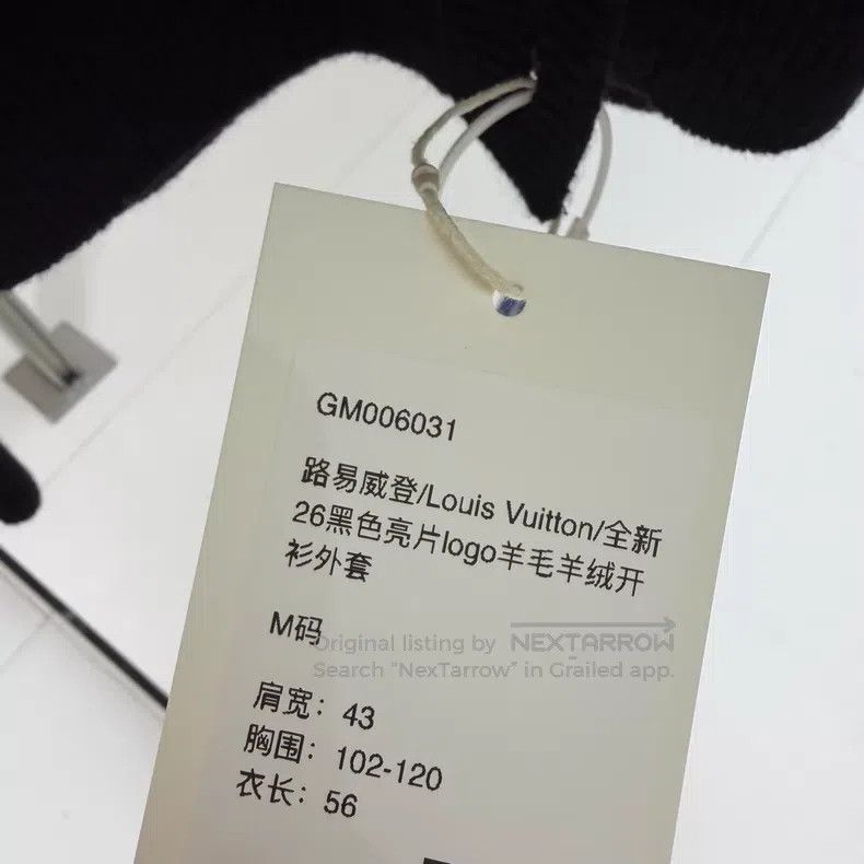 Louis Vuitton Louis Vuitton 26 Black sequined logo wool cashmere cardiga Size US M / EU 48-50 / 2 - 7 Thumbnail