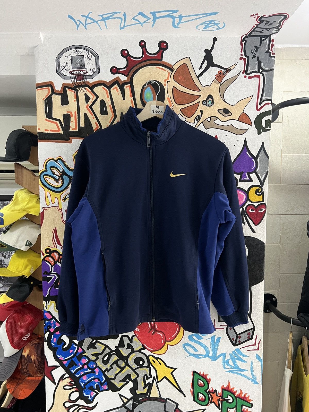 Nike Nike Vintage Zip Up Size US S / EU 44-46 / 1 - 1 Thumbnail