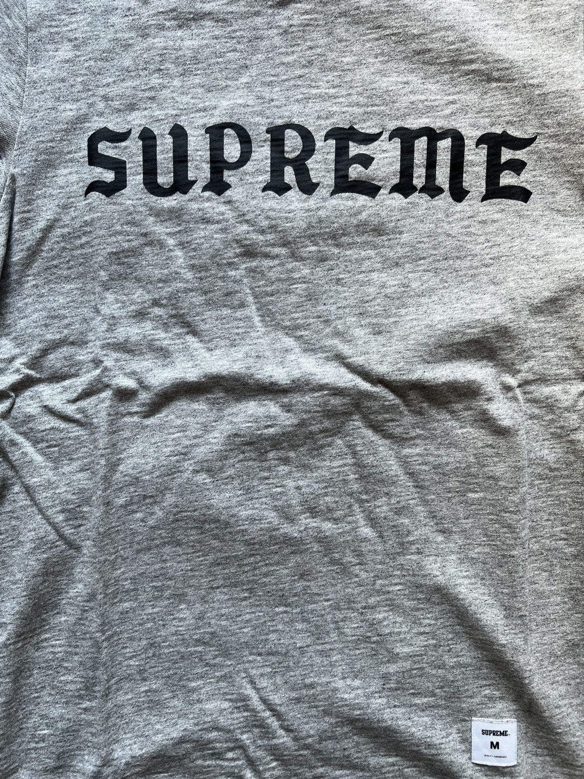 Supreme Supreme Archive Old English Jersey T-shirt Size US M / EU 48-50 / 2 - 4 Thumbnail