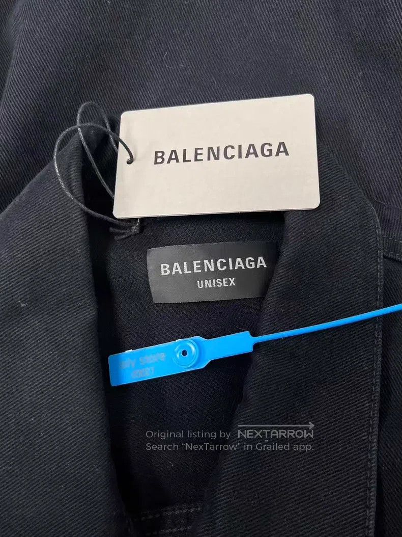 Balenciaga Balenciaga Letter Logo Printed Single-Breasted Long Sleeve Size US S / EU 44-46 / 1 - 5 Thumbnail