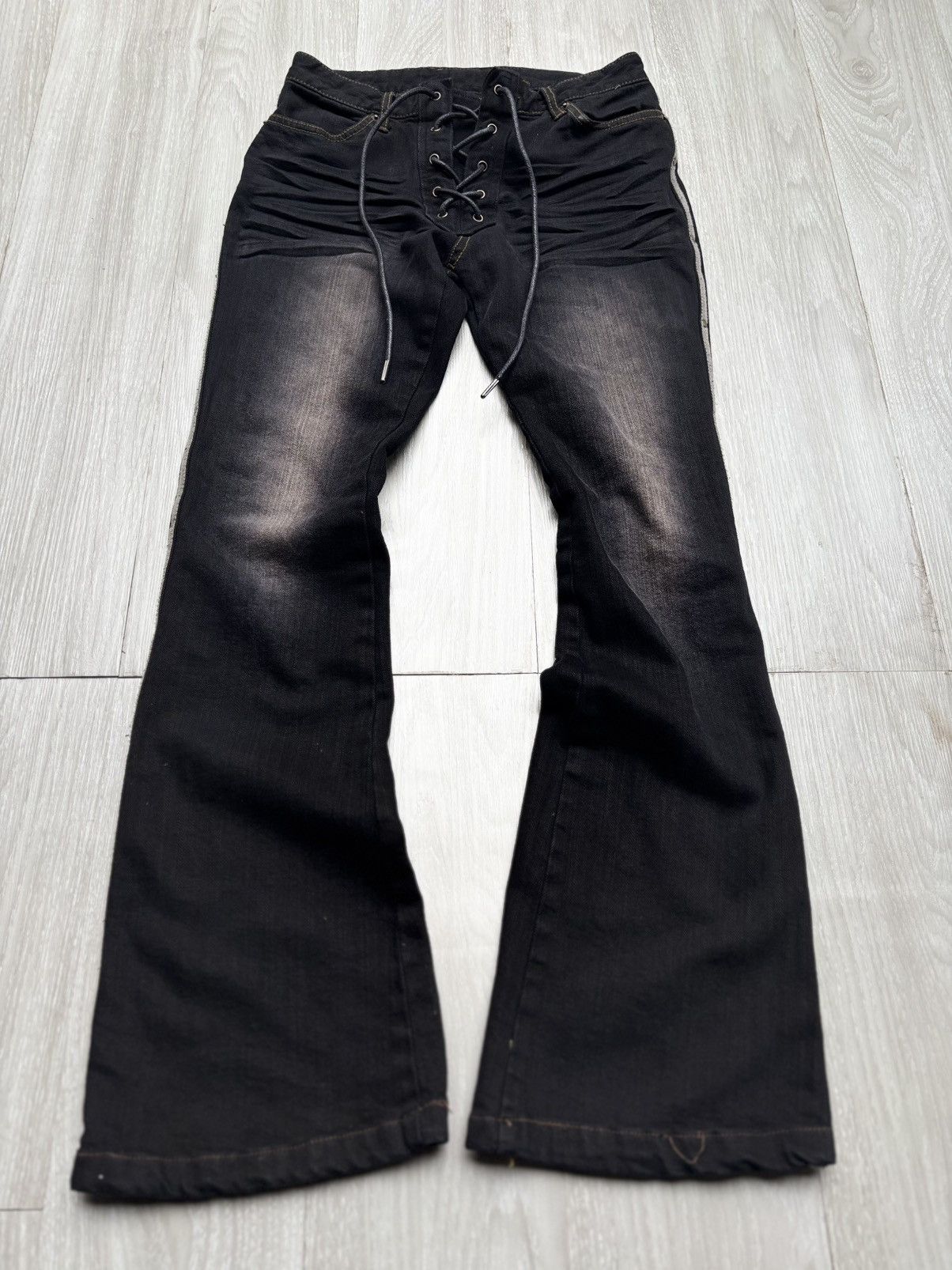Japanese Brand JOHNPIONIR flared jeans Size US 26 / EU 42 - 1 Thumbnail