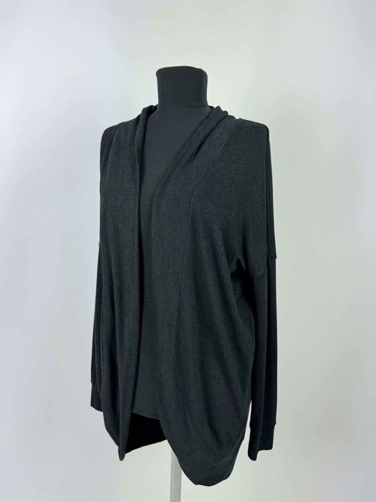 Allsaints AllSaints Alina Shrug Cardigan Sweater Size S / US 4 / IT 40 - 1 Thumbnail