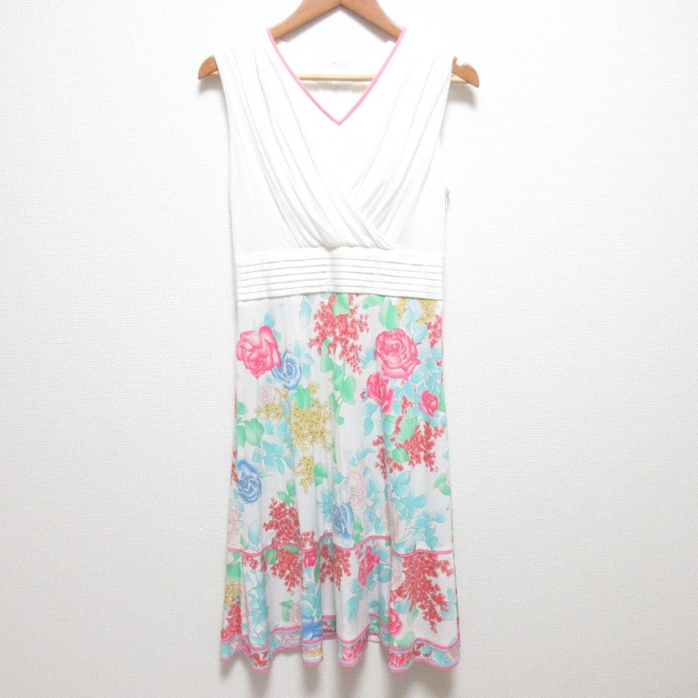Other Leonard LEONARD Flower Print Stretch Dress Textile Dresses DUTY FREE for USA Size ONE SIZE - 1 Thumbnail
