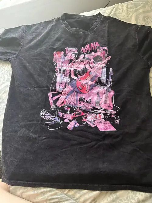 VIBE Japanese Anime Rocker Band Nana Osaki T-shirt Graphic Tees Size US L / EU 52-54 / 3 - 3 Thumbnail