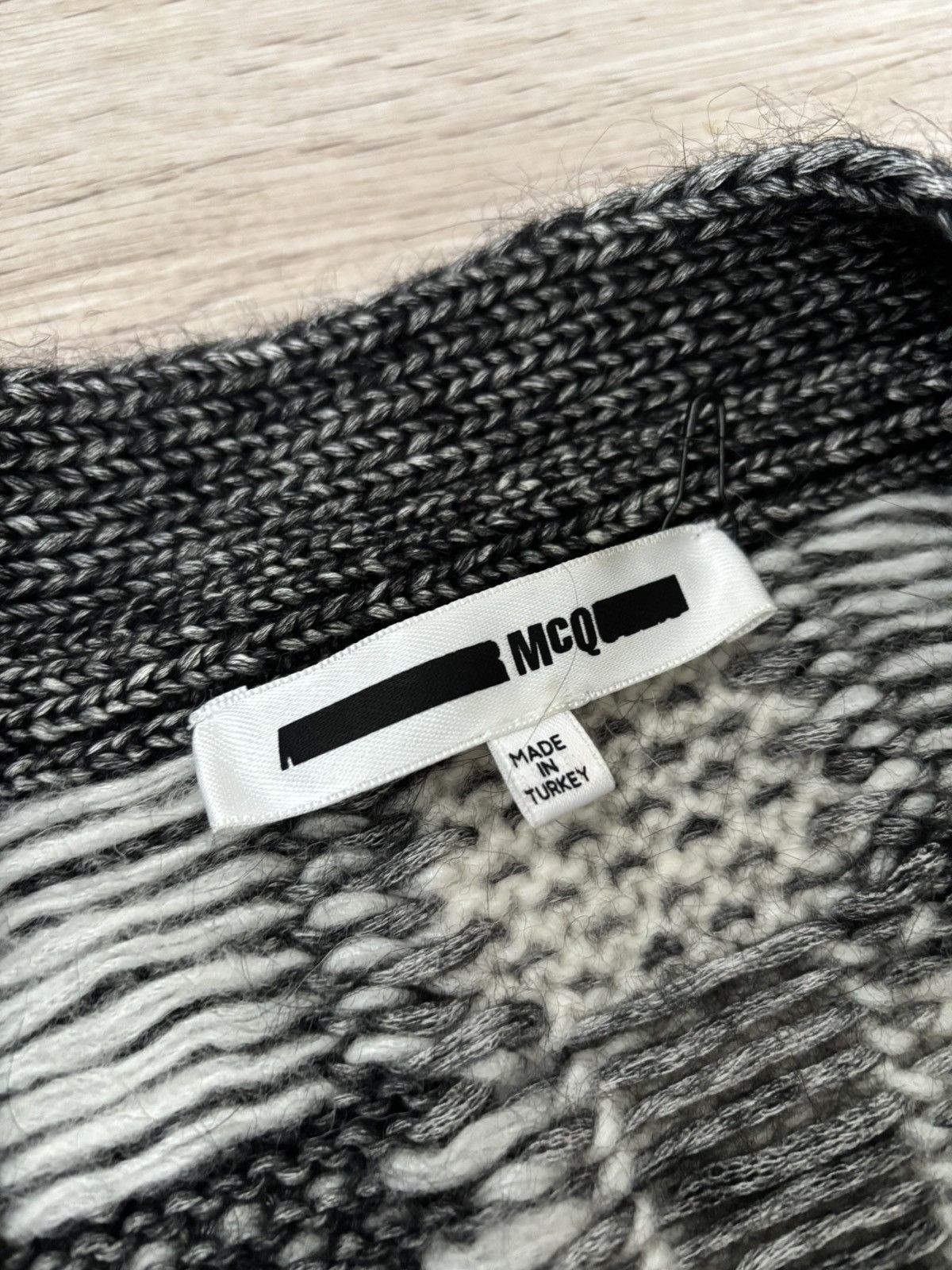 Alexander McQueen MCQ ALEXANDER MCQUEEN Checked knitted cardigan Size S / US 4 / IT 40 - 9 Thumbnail