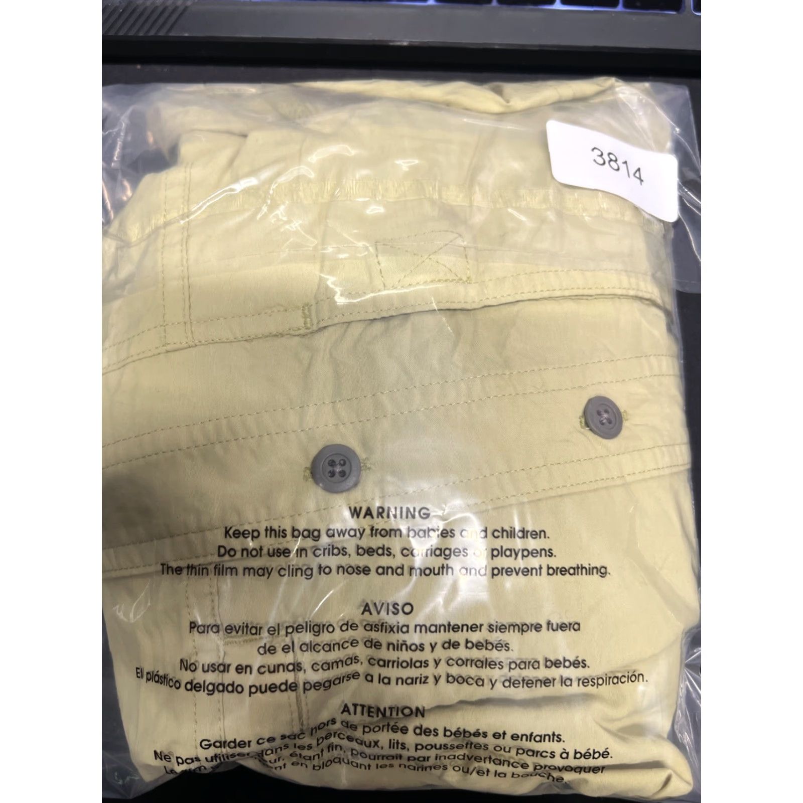 Mountain Hardwear Mountain Hardwear Button-Up Shirt Women L Green Long Sleeve Casual Solid Pockets Button-Up Vintage No Regular Fit 2010s? Size L / US 10 / IT 46 - 5 Thumbnail