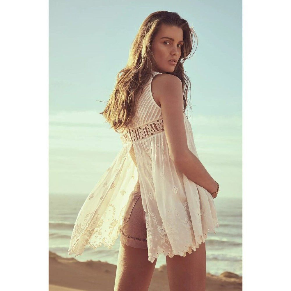 Free People New Free People White Eloise Embroidered Tunic Size XS Size XS / US 0-2 / IT 36-38 - 1 Thumbnail