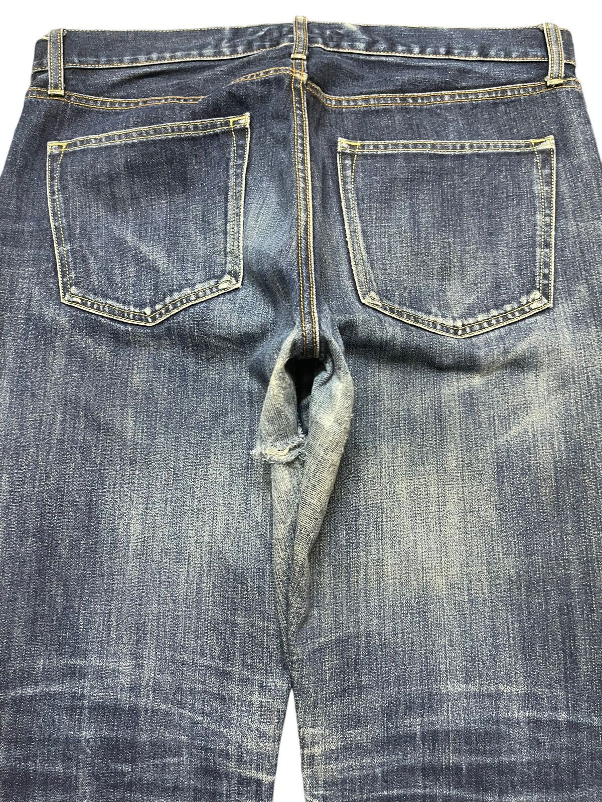 Uniqlo Vintage Y2K Japanese Uniqlo Blue Faded Wash Whisker Straight Size US 36 / EU 52 - 5 Thumbnail