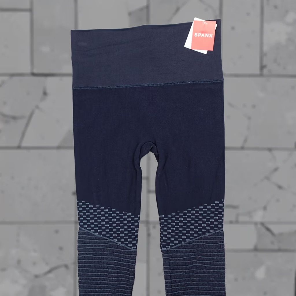 Spanx SPANX High Waist Seamless Moto Leggings Indigo Sky Nylon Stretch Women's Size S Size 28" / US 6 / IT 42 - 1 Thumbnail