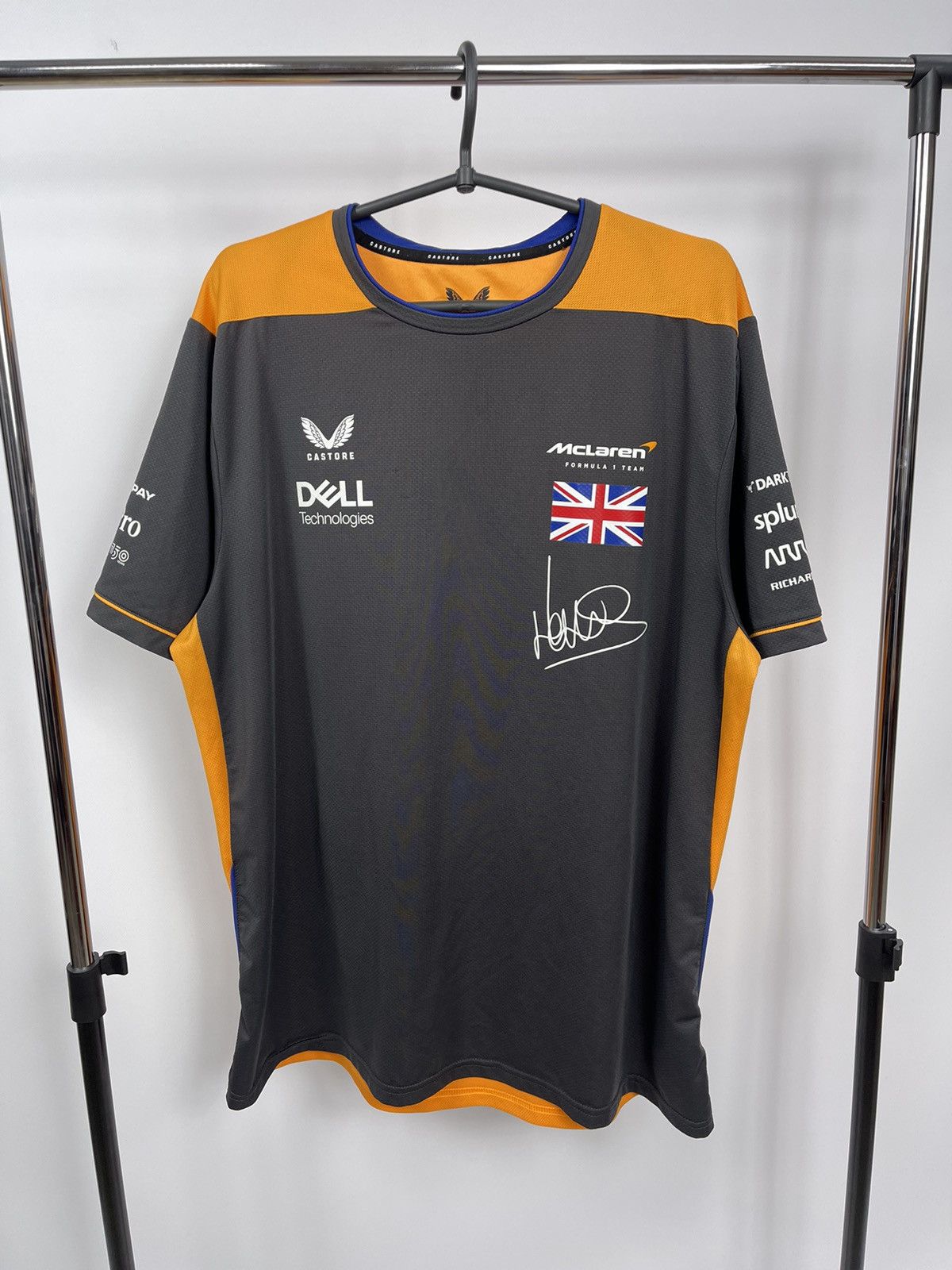 Castore McLaren F1 Team Lando Norris #4 Formula 1 T Shirt Size XL Size US XL / EU 56 / 4 - 2 Thumbnail