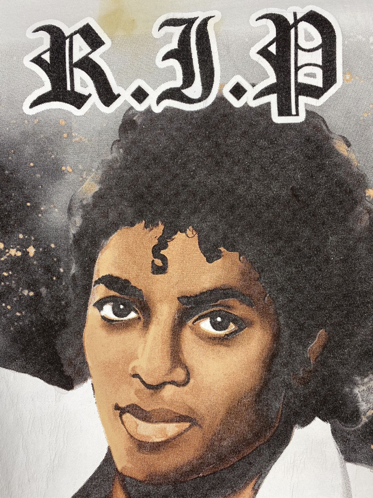 Vintage Vintage Michael Jackson RIP King of Pop Memorial T Shirt Size US XL / EU 56 / 4 - 9 Thumbnail