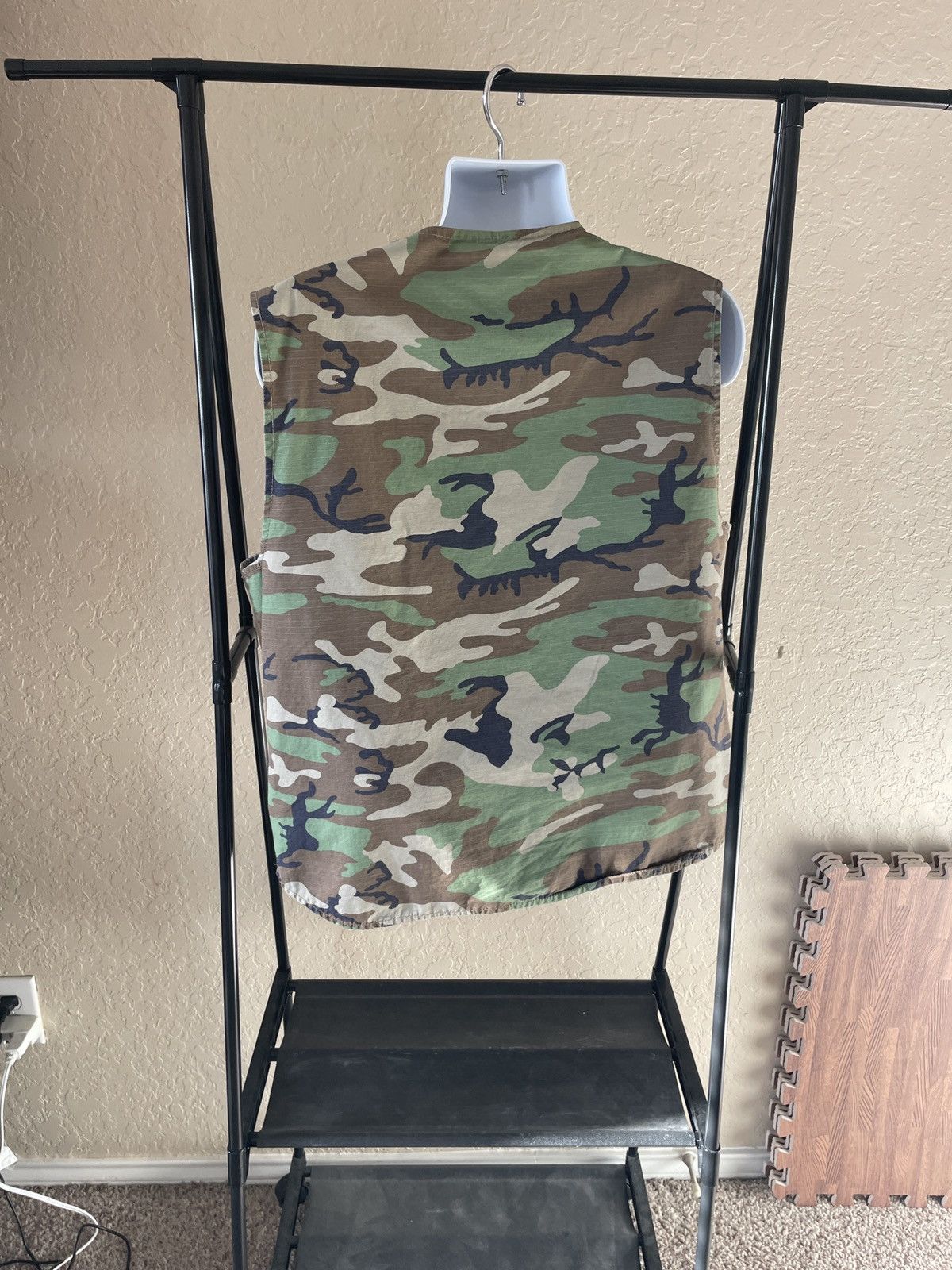 Denim & Supply Ralph Lauren Camo Distressed Vest Size US XL / EU 56 / 4 - 5 Thumbnail