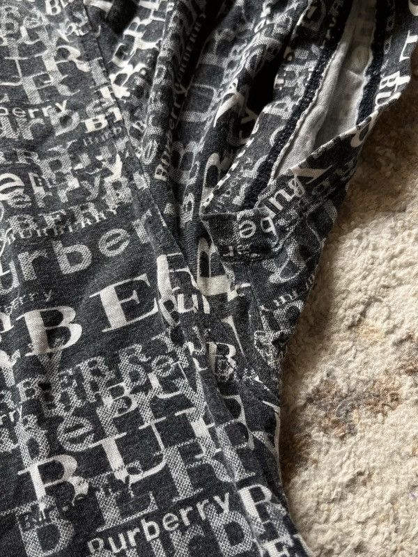 Burberry Burberry London Sz 42 / M Fit Made in Spain Vintage 2000s Size M / US 6-8 / IT 42-44 - 10 Thumbnail