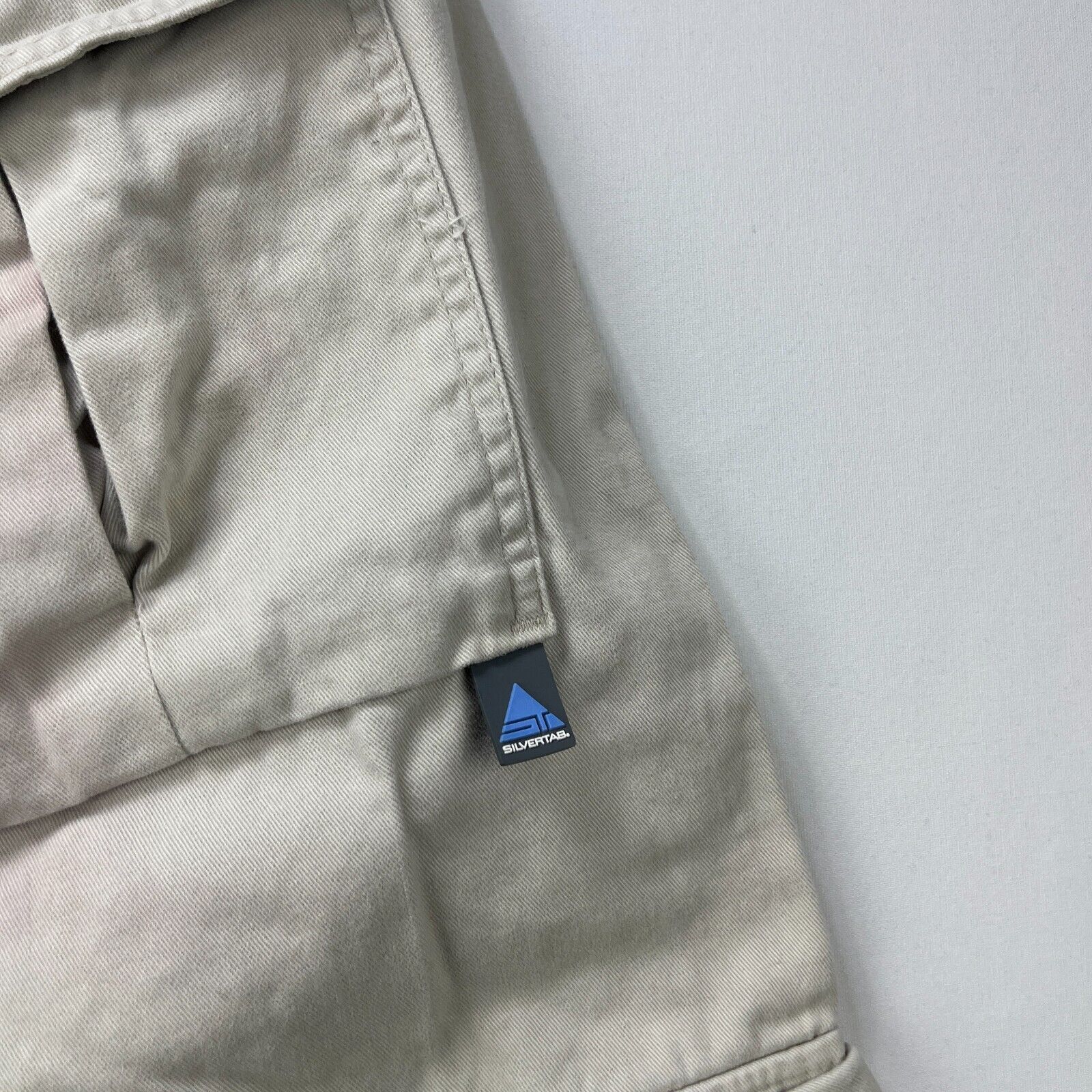 Levi's × Vintage Vintage Y2K Levi's Silver Tab Baggy Khakis 36 WideLeg Skater Size US 36 / EU 52 - 8 Thumbnail
