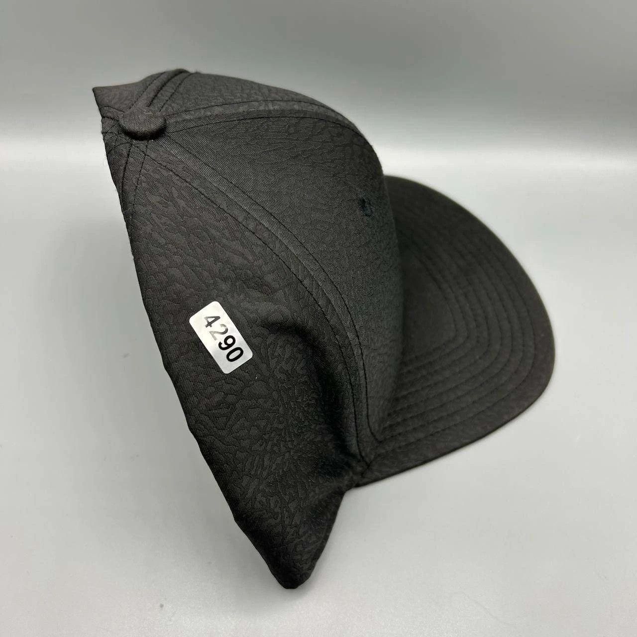 Jordan Brand Air Jordan Hat Men Cement Elephant Metal Logo Snap Back Cap Size ONE SIZE - 9 Thumbnail