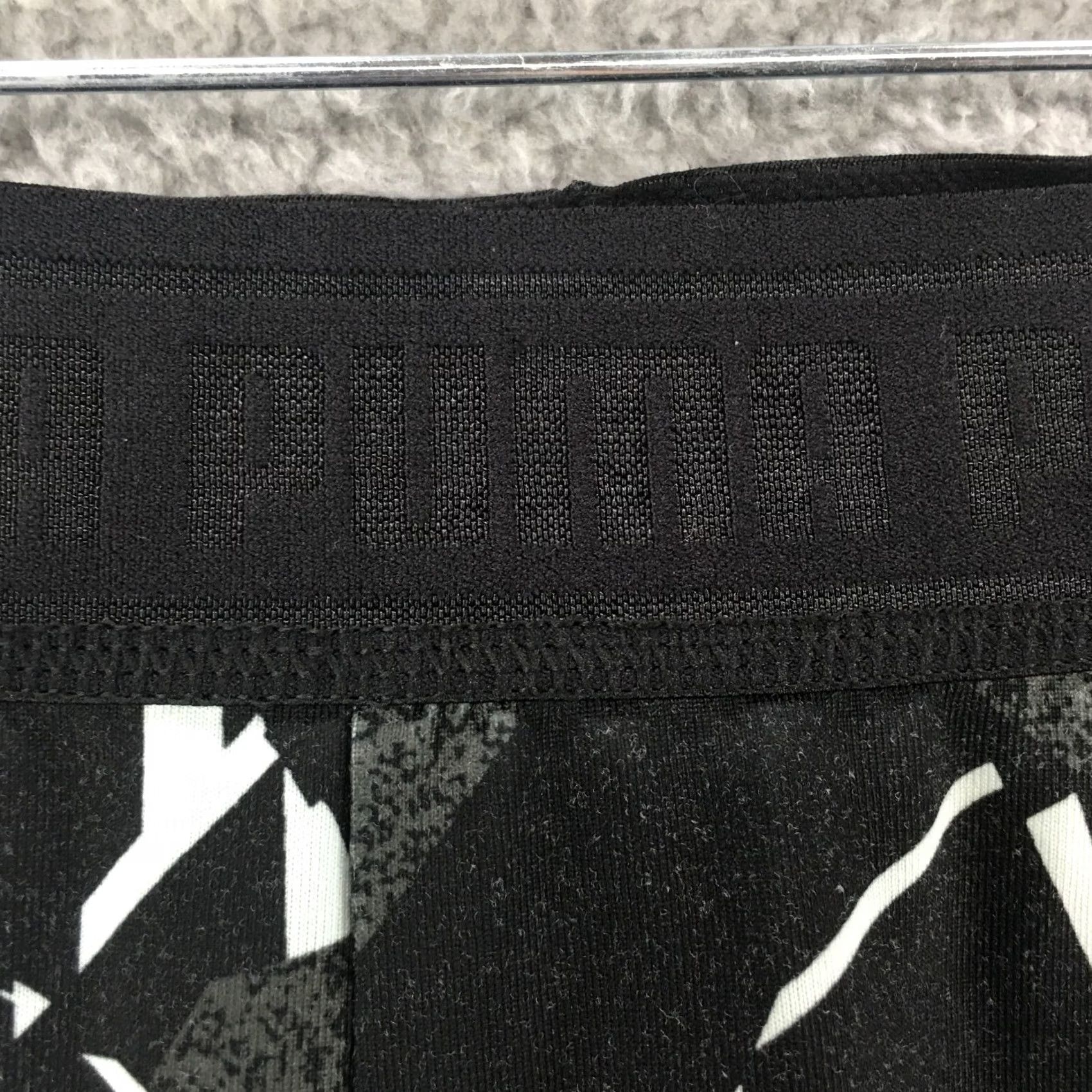 Puma PUMA Atheltic Printed Compression Leggings Womens Medium Black Pull On Mid Rise Size 32" / US 10 / IT 46 - 3 Thumbnail