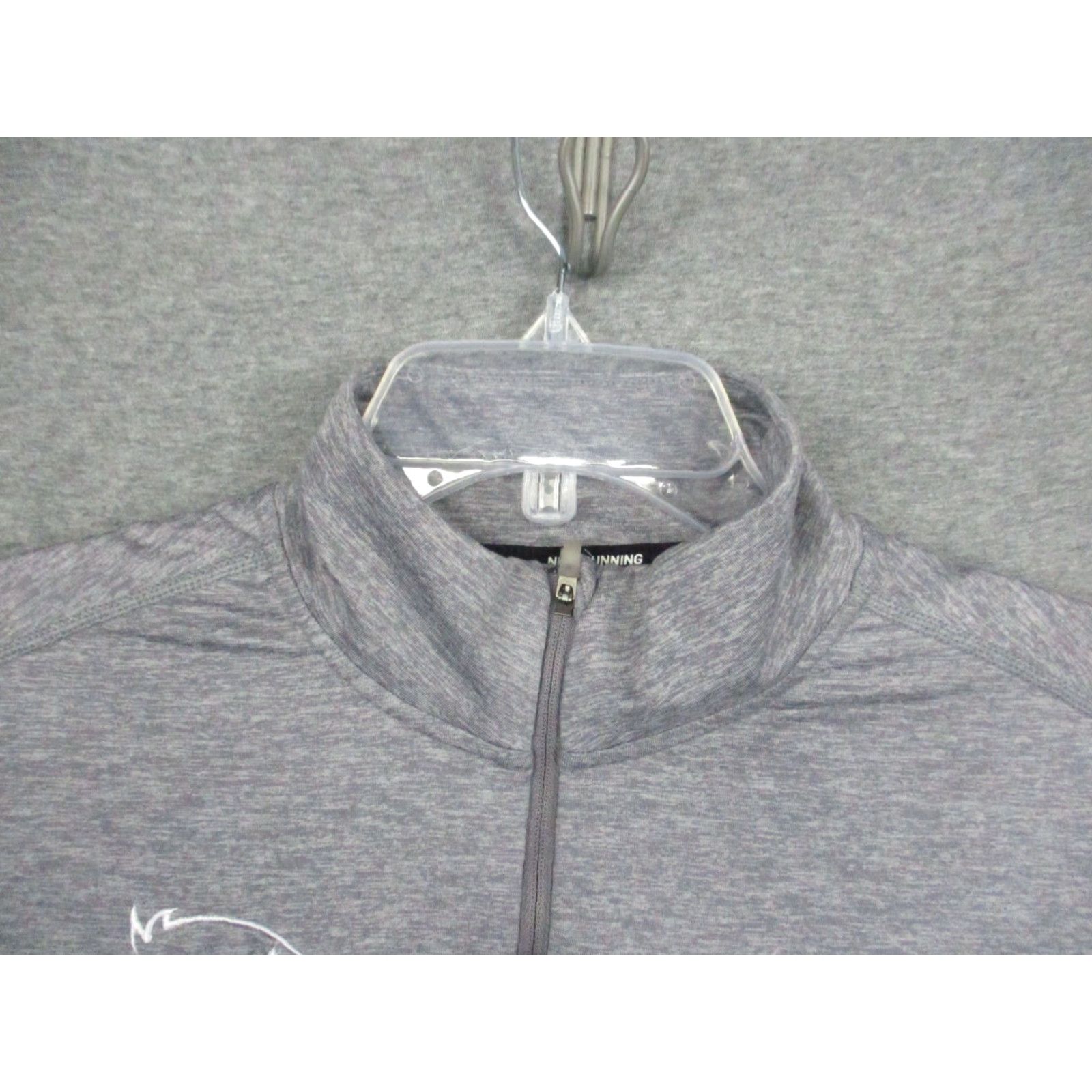 Nike Nike Running 1/4 Zip Pullover Small Men Dri-Fit Logo Lion Shirt Mens Regular Gray 40in Chest Zip 1/4 Nike Dri-Fit Lion Logo Activewear Pullover Size US S / EU 44-46 / 1 - 4 Thumbnail