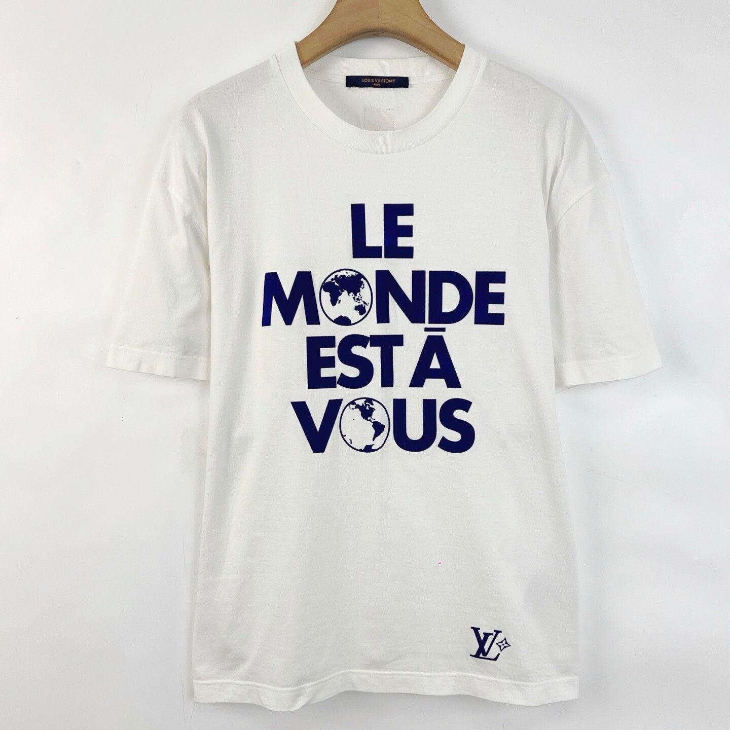 Louis Vuitton LV SS25 White Earth Flocked Print T-shirt Size M / US 6-8 / IT 42-44 - 1 Thumbnail