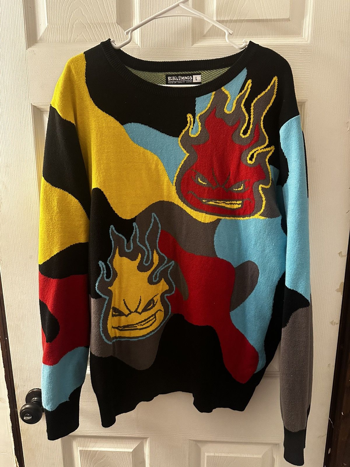 Other A colorful sweater Size US L / EU 52-54 / 3 - 1 Thumbnail