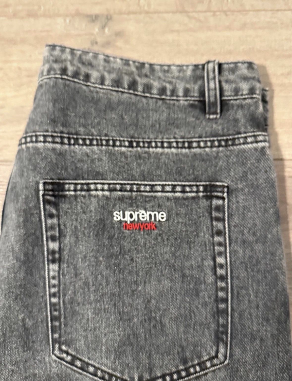 Supreme Supreme NY Baggy Denim Black Washed Size US 34 / EU 50 - 2 Thumbnail