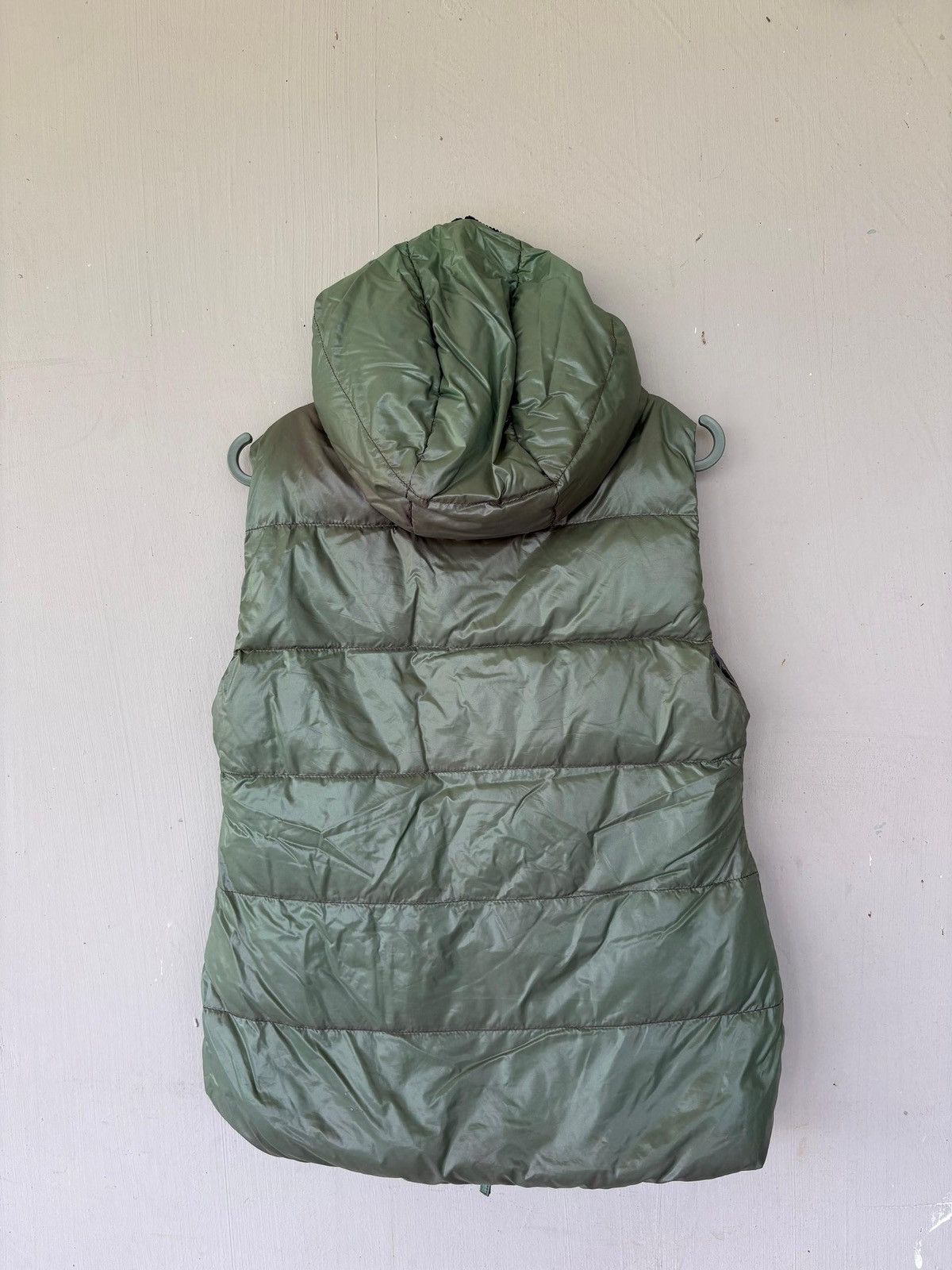 Duvetica Duvetica Hooded Febe Sleeveless Down Vest puffer Vest Design Size US S / EU 44-46 / 1 - 6 Thumbnail
